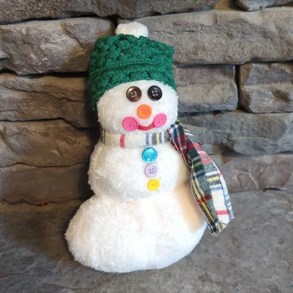 Hand Crafted Snowman about 8 inches tall - Picture 4 of 4